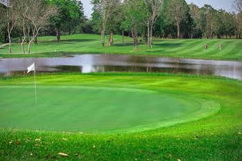 Hillside Country Home Golf & Resort Kabin Buri Eksteriør billede